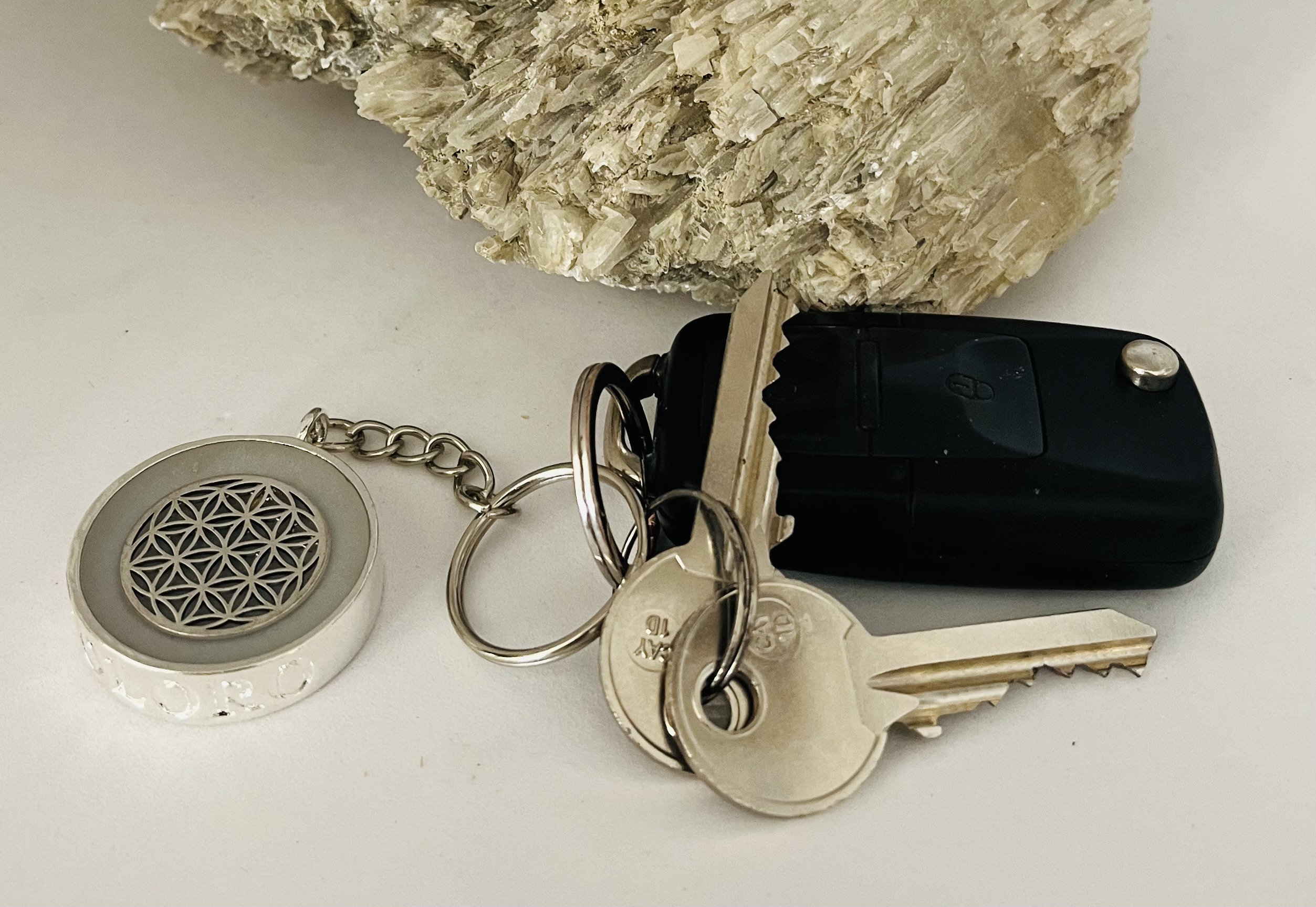 Flower of Life KeyChain – Image 7