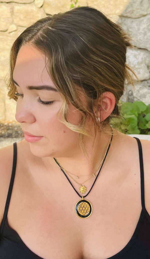 Black & Gold Shungite Pendant - Image 6